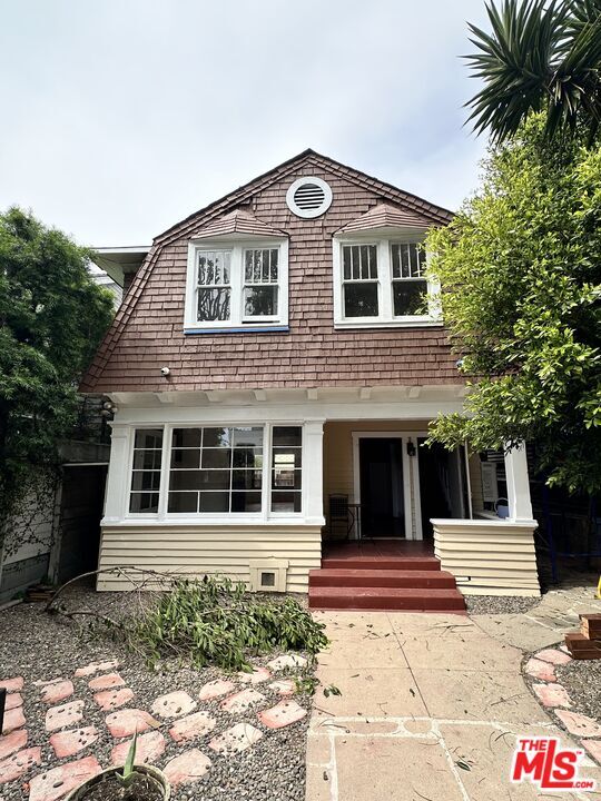 Foto del edificio - 49 Dudley Ave