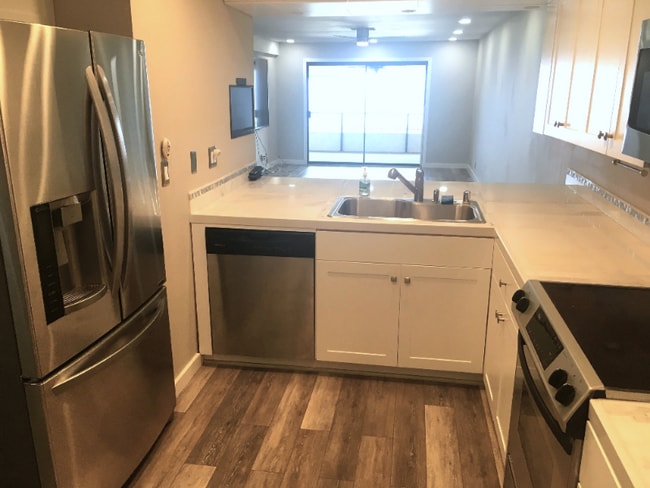 Building Photo - 77-6585-6585 Sea View Cir