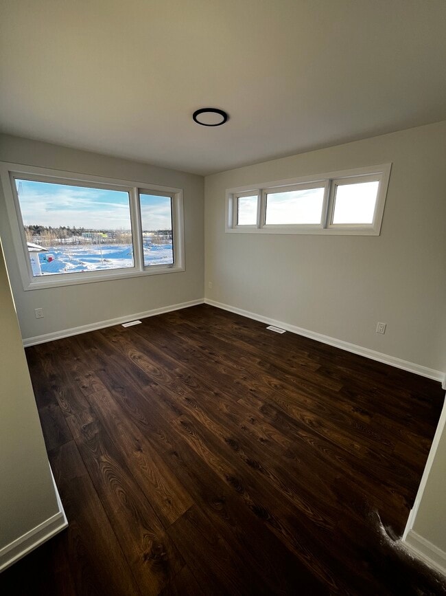 Building Photo - 801 Glenroy Gilbert Dr