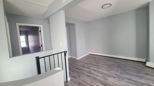 Building Photo - 6206 Newkirk Ave