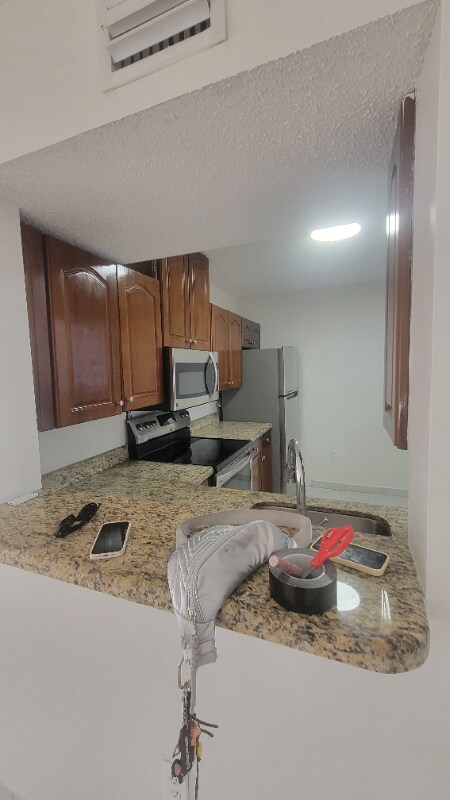 Foto del edificio - 1152 NW 124th Pl