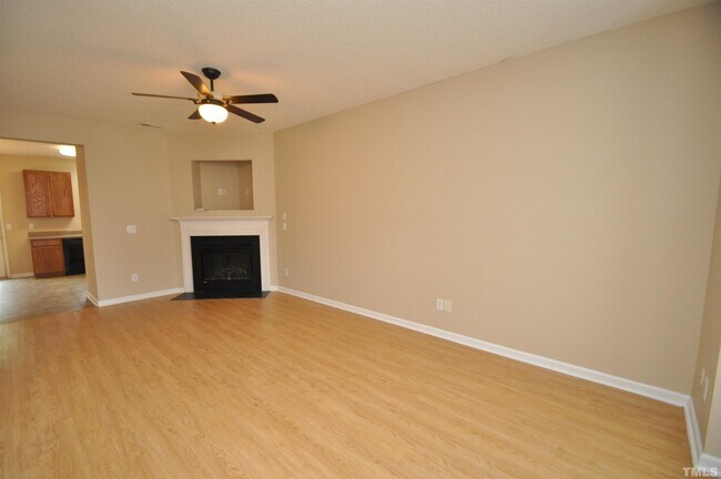 Foto del edificio - 2812 Gross Ave