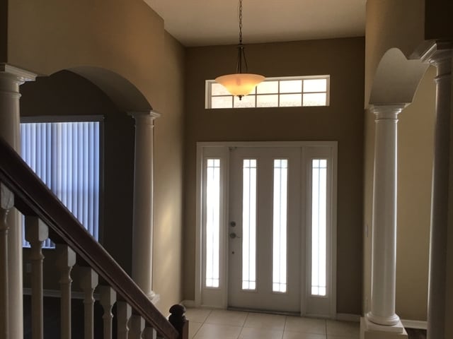 Building Photo - 10016 Caroline Park Dr