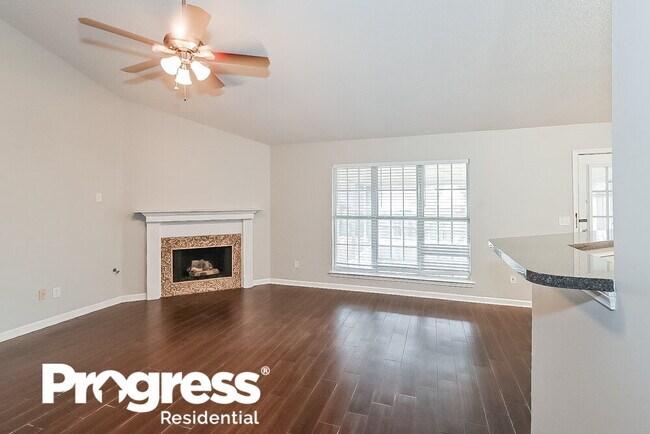 Foto del edificio - 13231 Braybourne Pkwy
