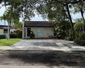 Building Photo - 7420 Big Cypress Dr