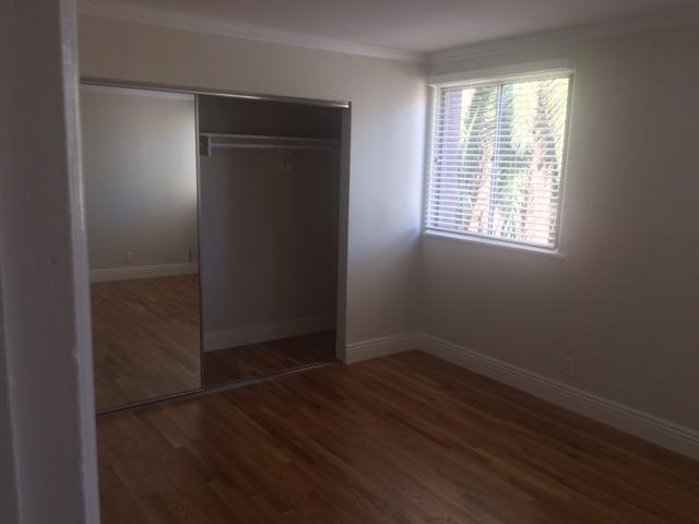 Building Photo - 2 bedroom in Oakland CA 94610