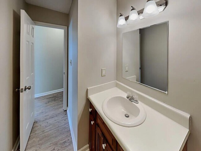 Building Photo - 210 Big Bear Ct