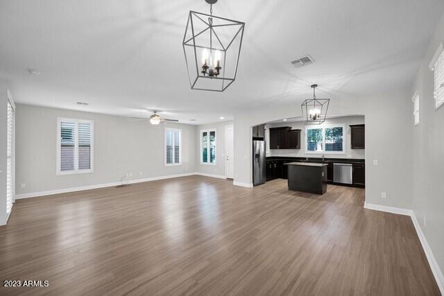 Foto del edificio - 3503 E Sheffield Rd