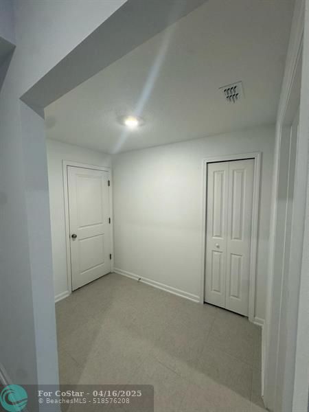 Building Photo - 2073 Lasso Loop