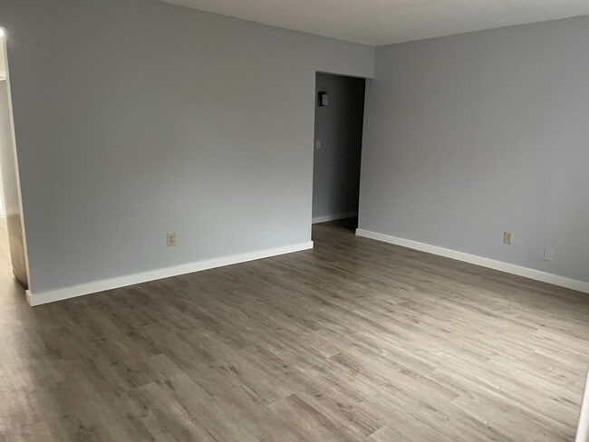 Building Photo - Jefferson