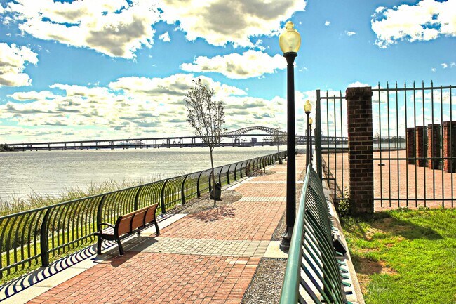 Foto del edificio - 19 CYPRESS St