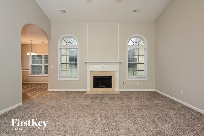 Building Photo - 9123 Alden Dr