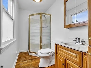 Building Photo - 548 Birchwood Rd