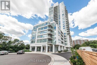 Building Photo - 10 Wilby Crescent