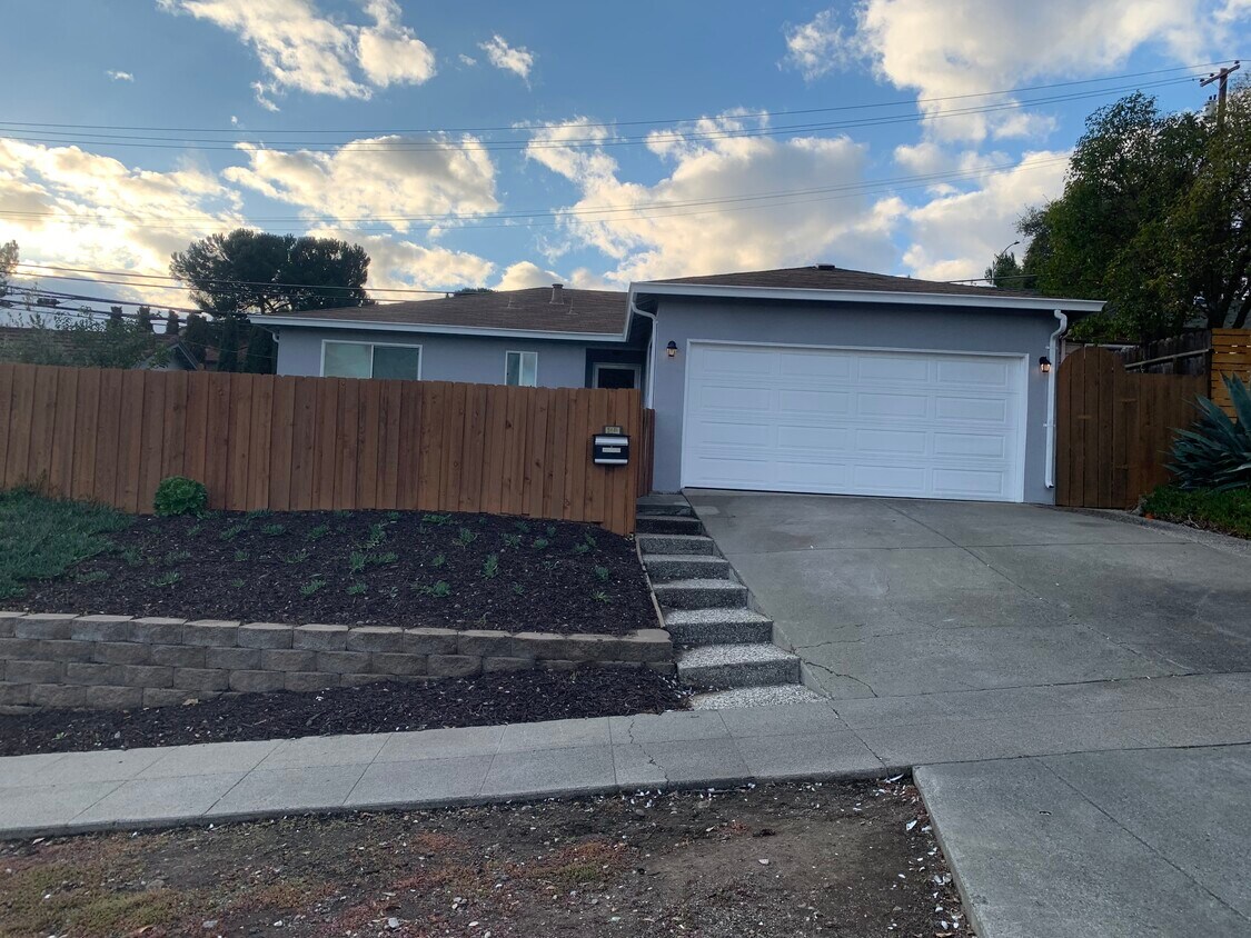 5081 Ella Ct, San Jose, CA 95111 House for Rent in San Jose, CA
