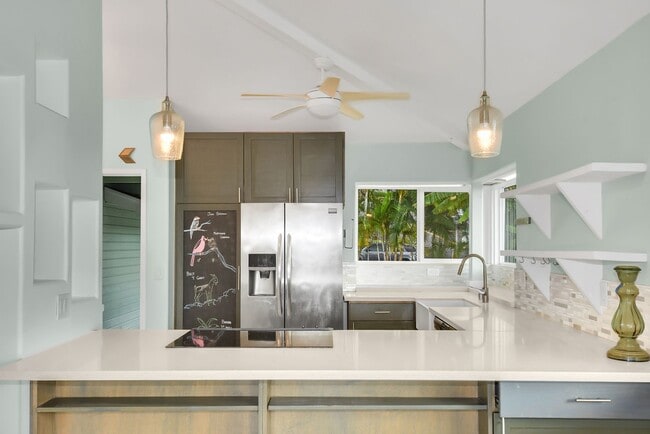 Building Photo - 73-4338 Koikoi St