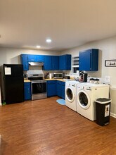 Building Photo - 111 Seaparc Cir