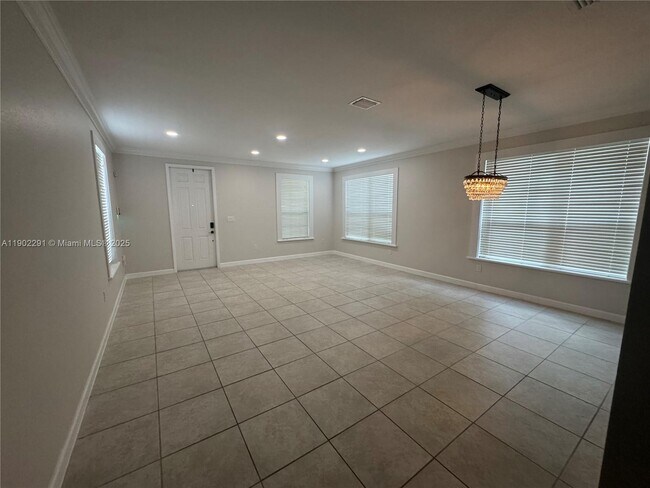 Foto del edificio - 17145 SW 92nd St