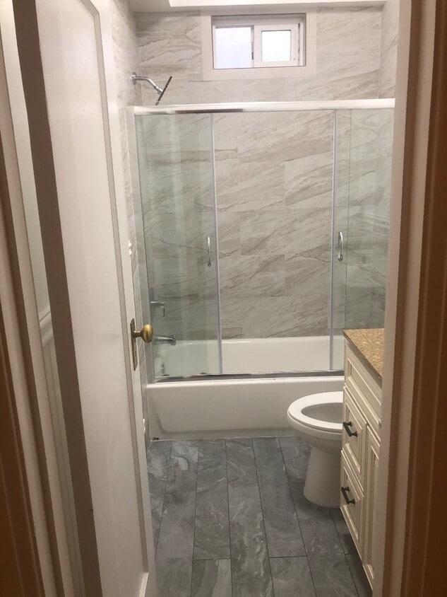 Photo - 2345 Fulton - Private room in a 3 bedroom 1 bathroom apartment