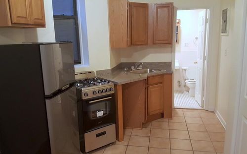 Foto del edificio - 434 E 74th St