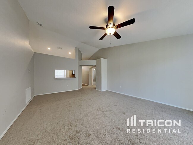 Foto del edificio - 3034 Wentworth Place Lakeland FL