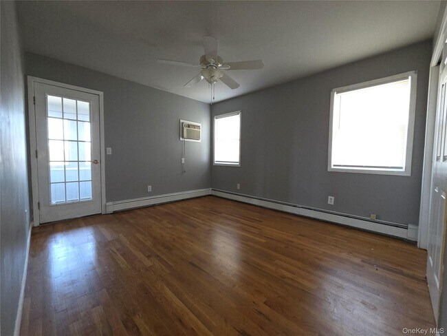 Foto del edificio - 657 N Delaware Ave