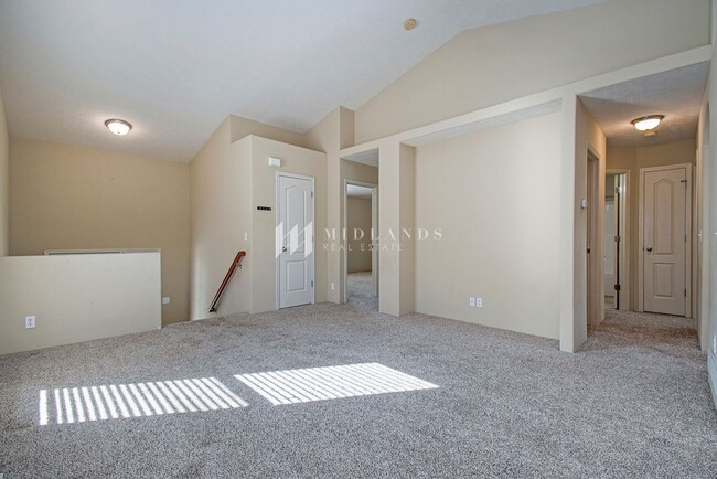 Foto del edificio - Elkhorn 3 Bedroom Townhome!