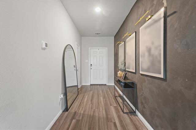 Foto del edificio - 1128 Catalan Trl