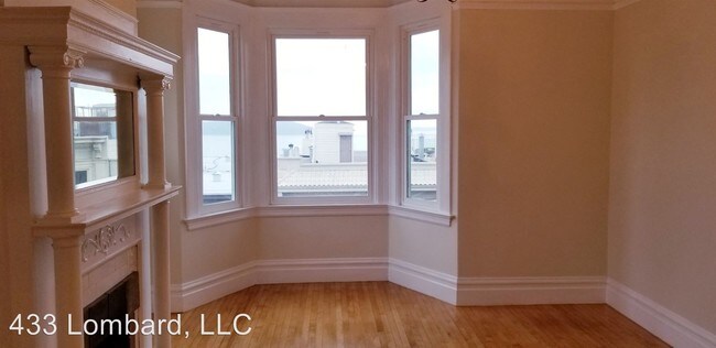 Building Photo - 431-443 Lombard St