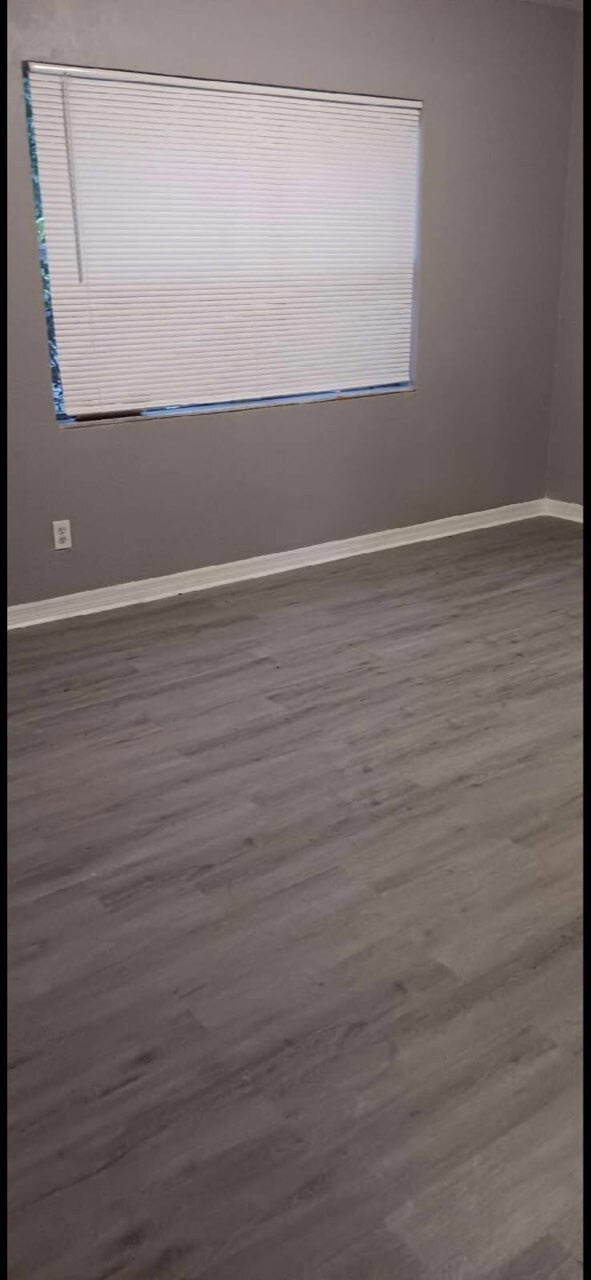 Bedroom3 - 523 Oak Ave