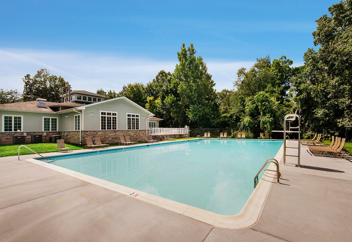 The Apartments at Canterbury Apartments in Rosedale, MD