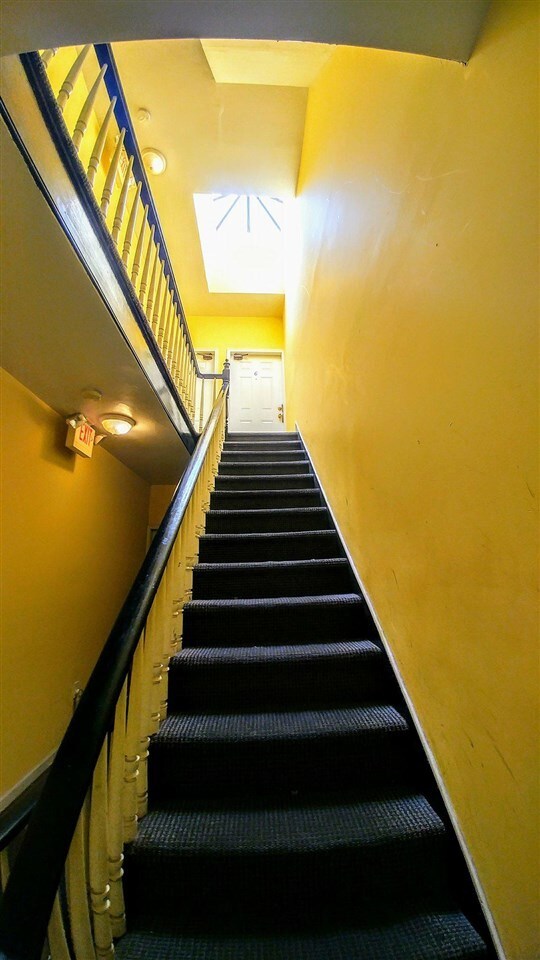 Foto del edificio - 87 Wales Ave