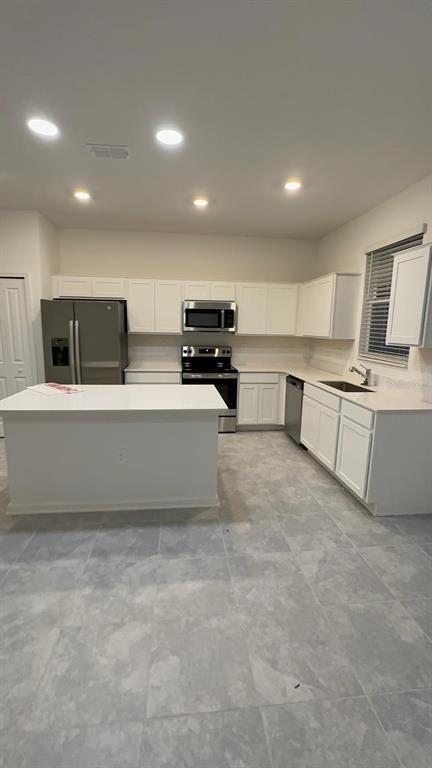 Building Photo - 430 Bogey Dr