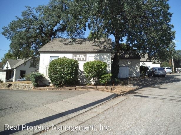 Primary Photo - 1369 Spruce St