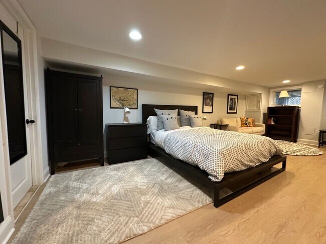 Foto del edificio - 723 Gallatin St NW