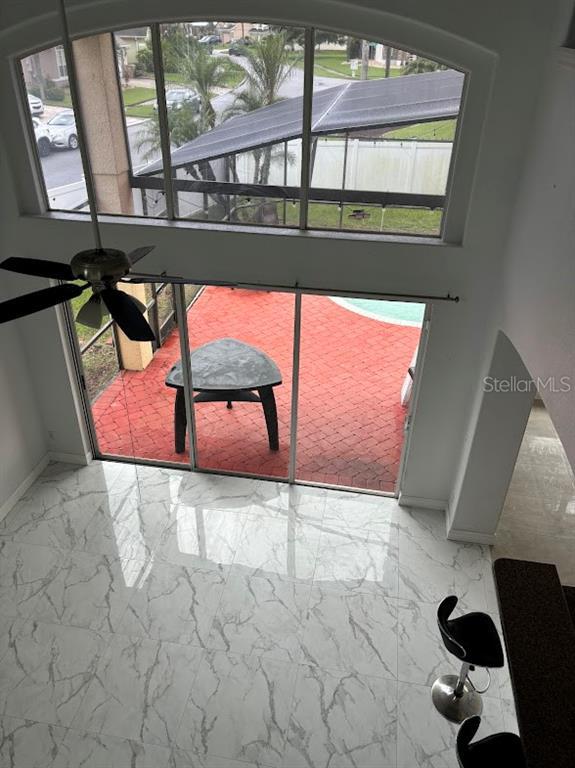 Foto del edificio - 2800 Baywood Ln