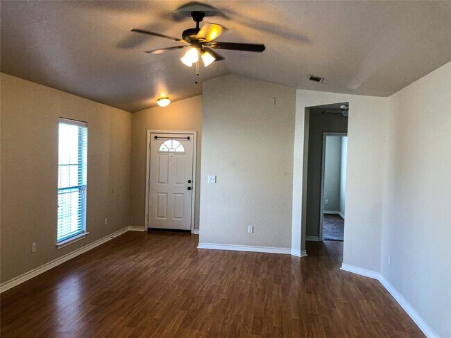 Foto del edificio - 115 Bolero Way