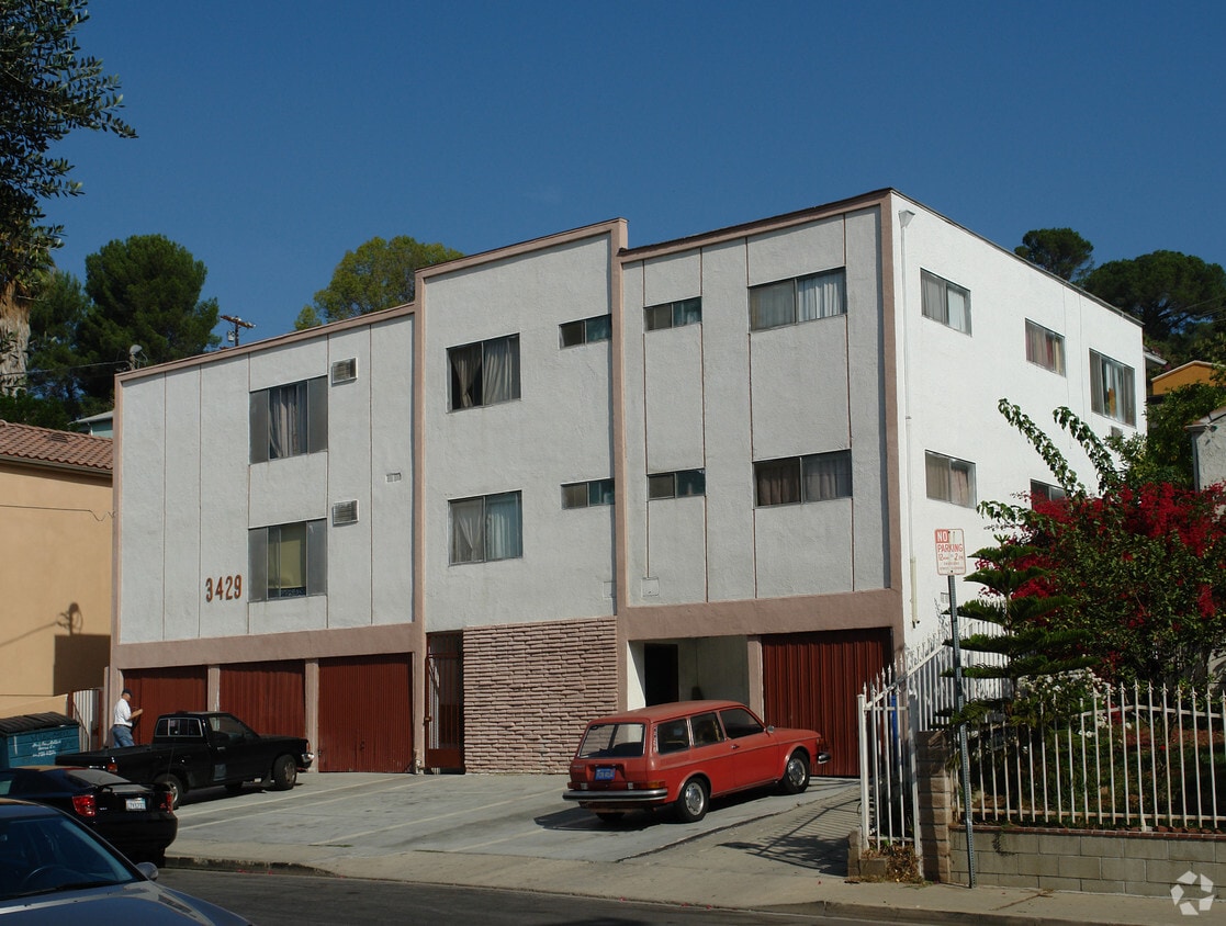 Building Photo - 3429 Andrita St