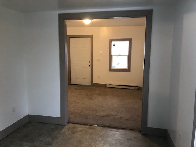 Building Photo - 204 Pagin St