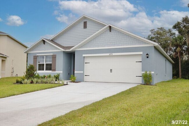 Foto del edificio - Modern 4/2 Home in Sanford with Open Concept Living and 2 Car Garage!
