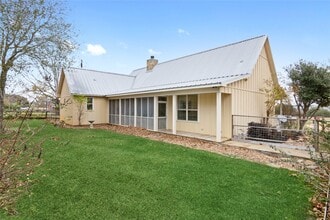 Building Photo - 6130 Homeland Ln