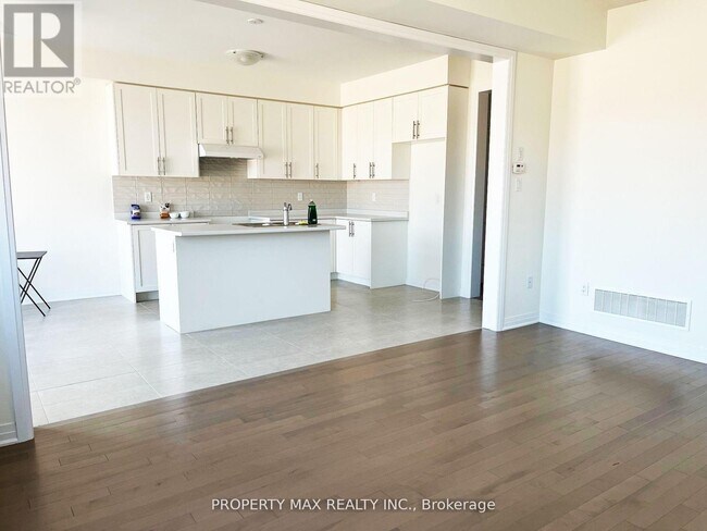 Building Photo - 120 Port Cres