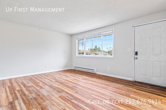 Building Photo - 4019 S 69th St