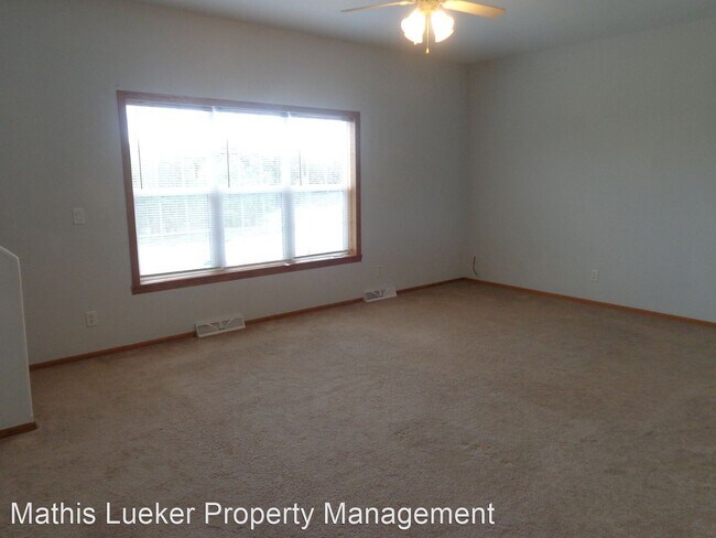 Foto del edificio - 4 br, 3.5 bath House - 2220 Thompson
