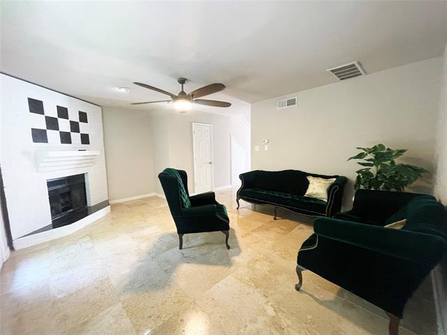 Building Photo - 1231 Forest Cove Ln