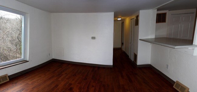 Living Room - 475 Flamingo Ave