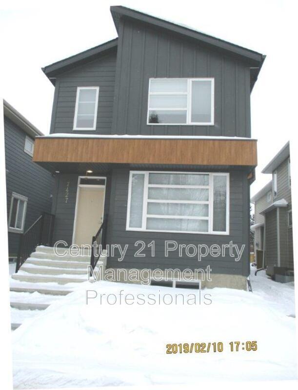 Building Photo - 7427-7106 106 St