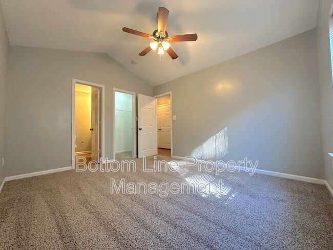 Foto del edificio - 1463 Hidden Stream Ct