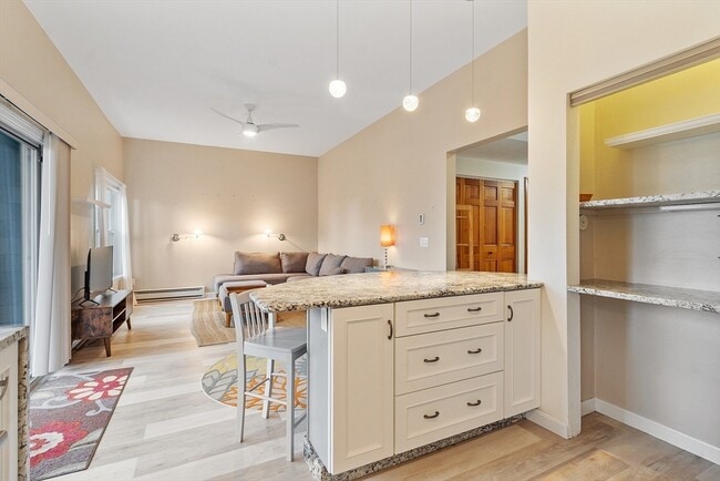 Building Photo - 105 Granite St