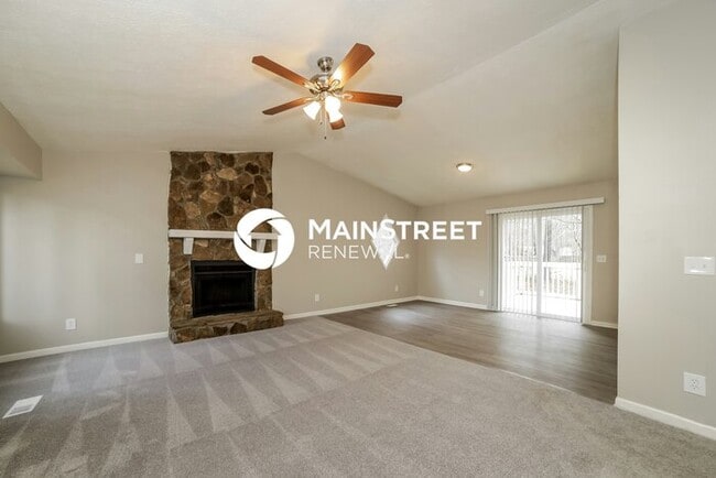 Building Photo - 3017 Fetlock Dr SW